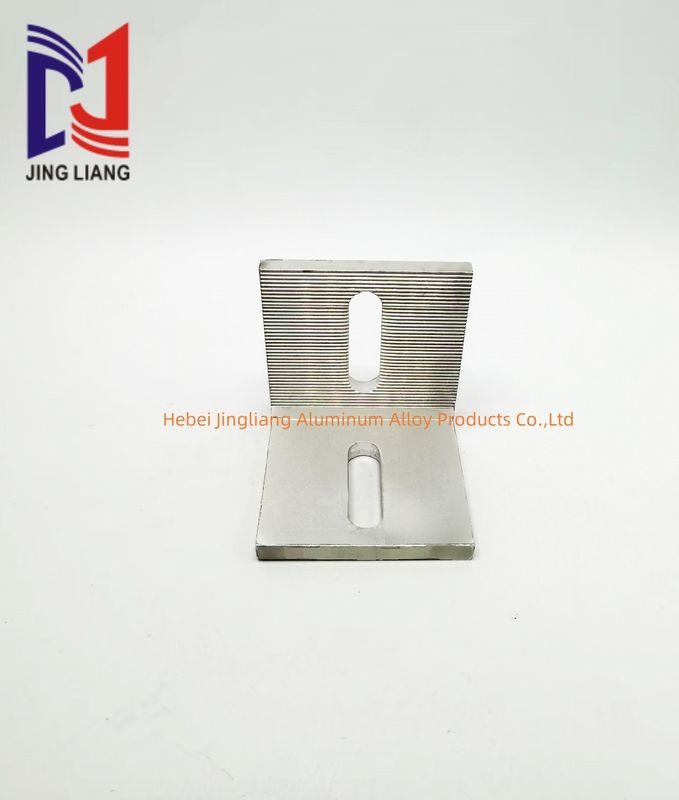 簡単設置 50*50*5mm 角度ブラケット 外壁支持システム用